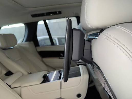 11.4 Rear Seats Entertainment