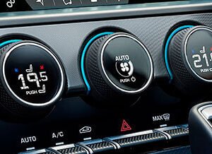 Dual-zone-Climate-Control-activation